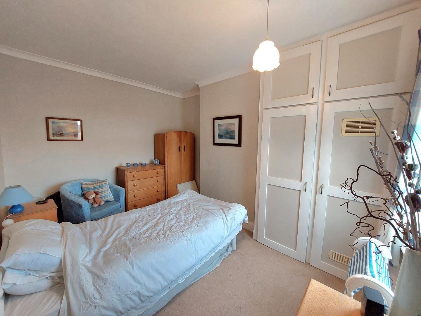 Wellingborough Road, Earls Barton O'Riordan Bond